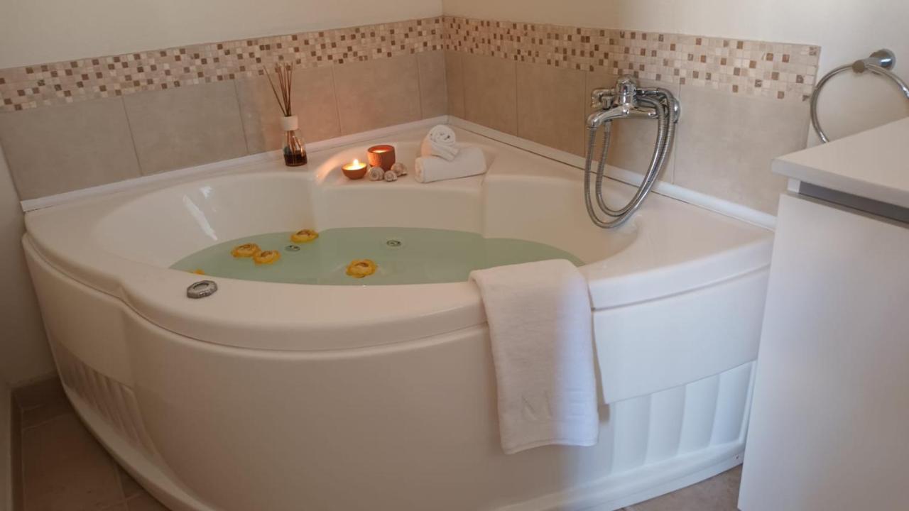 Bed and Breakfast Dimora Mazzini - Salento Selection Tuglie Zewnętrze zdjęcie